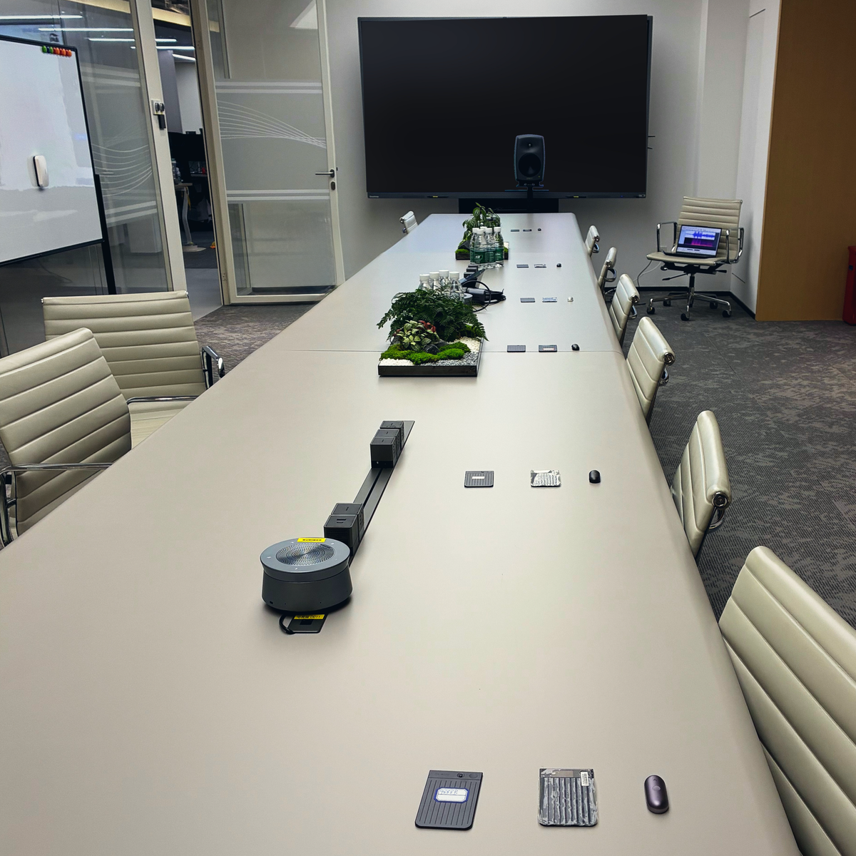 How far can you sit from your Plaud in a conference room?